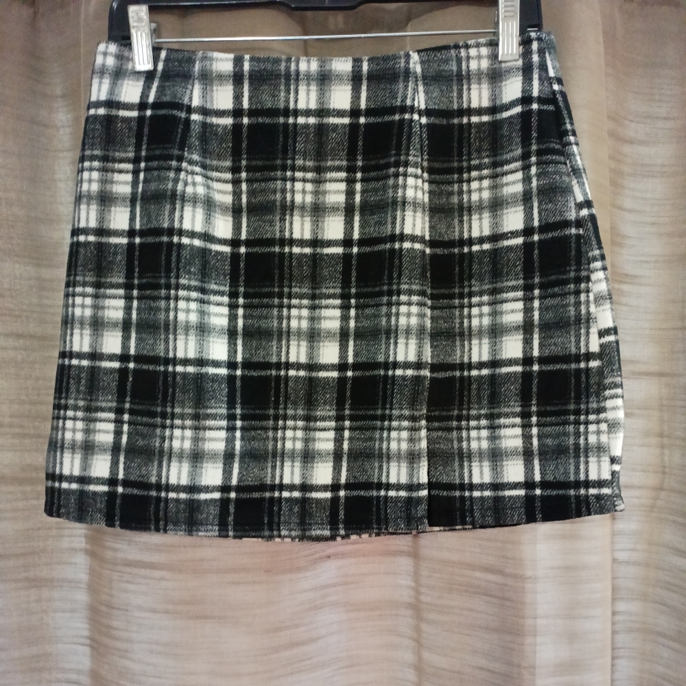 🆕 forever 21 Plaid Fleece Mini Skirt Large - Picture 1 of 5